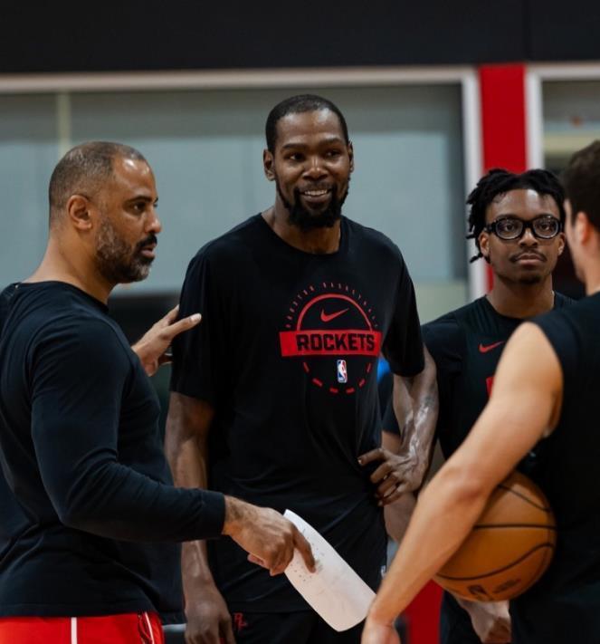 19战9胜10负!队记列火箭低迷6大原因:伤病频繁,乌度卡也该背锅