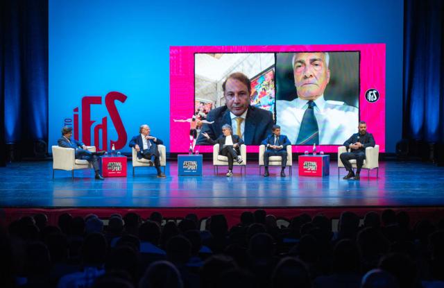 乐鱼体育官方-【现场】意足坛大佬深度剖析意大利足球系统性问题